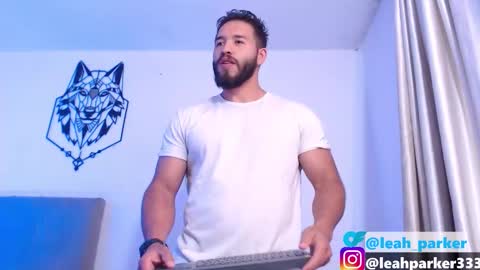 jack and leah online show from September 26, 7:33 pm