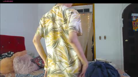 Laick online show from April 22, 5:14 am