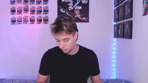 J online show from November 25, 4:28 pm