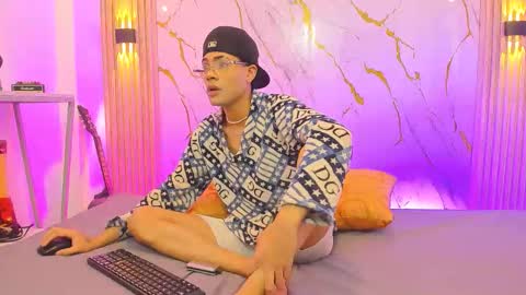 jacob_blackwell online show from February 7, 4:26 am