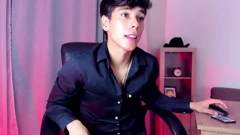jacob_colliins online show from May 9, 3:12 am