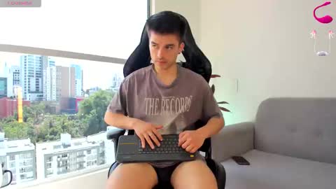 JACOB FERRER online show from March 19, 7:19 pm