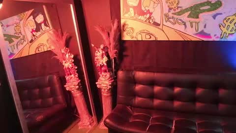 JACOB JAMES online show from March 8, 3:21 am