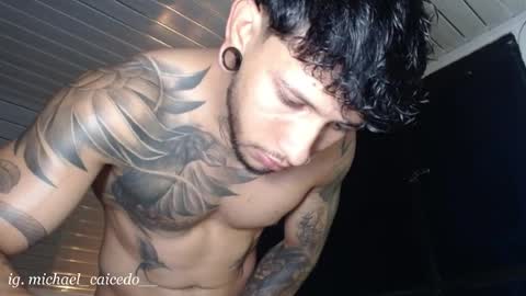 Michael Caicedo online show from April 15, 5:33 am