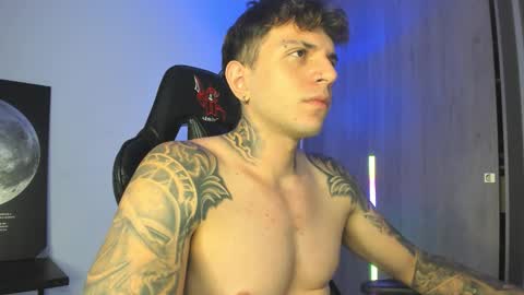 jacobb116 online show from September 10, 12:11 am