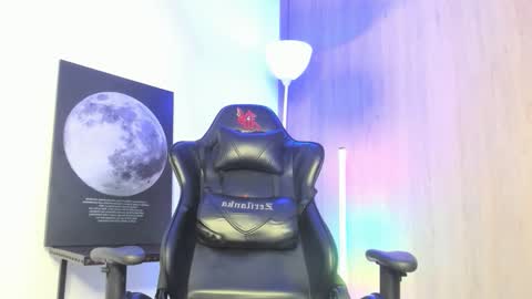 jacobb116 online show from October 23, 1:29 am