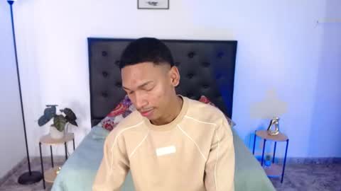 jacobcum18 online show from July 16, 1:47 pm