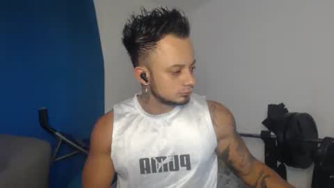 jacobjamess online show from November 28, 12:56 pm