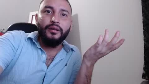 Snapshot of jacobkingd chatting on February 14, 1:13 am jacobkingd online show from February 14, 1:13 am