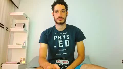 Snapshot of jacobmurphy2103 chatting on September 8, 3:33 pm JACOB  ROBIN online show from September 8, 3:33 pm