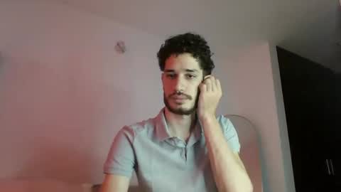 Snapshot of jacobmurphy2103 chatting on October 8, 2:34 pm JACOB  ROBIN online show from October 8, 2:34 pm