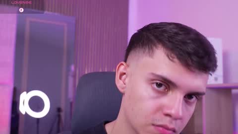 Jacob online show from December 18, 10:38 pm