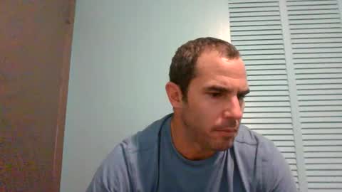 Snapshot of jacoff38 chatting on December 12, 6:21 pm jacoff38 online show from December 12, 6:21 pm