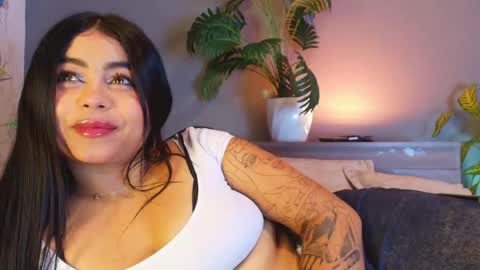  Jade Brunete  online show from May 30, 8:51 pm