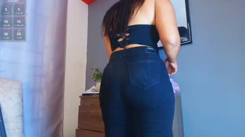  Jade Brunete  online show from December 3, 8:20 pm