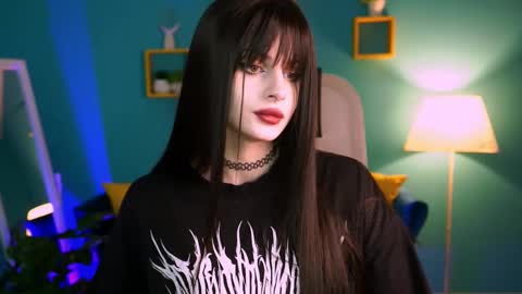 jade_castle online show from March 12, 7:35 am