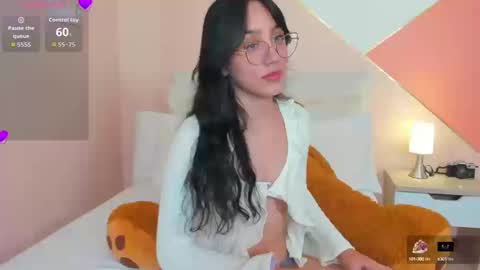 Jade online show from October 2, 5:56 pm