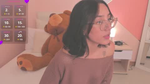 Jade online show from November 28, 7:32 pm