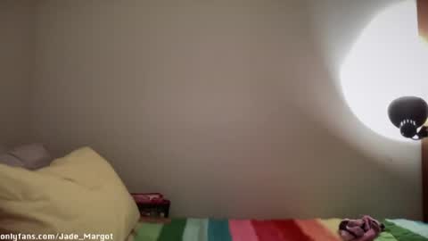 Jade Margot online show from July 18, 4:14 am