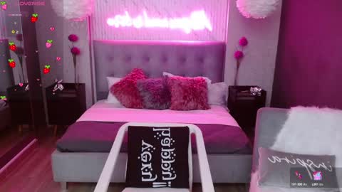 JADE online show from March 9, 8:21 pm