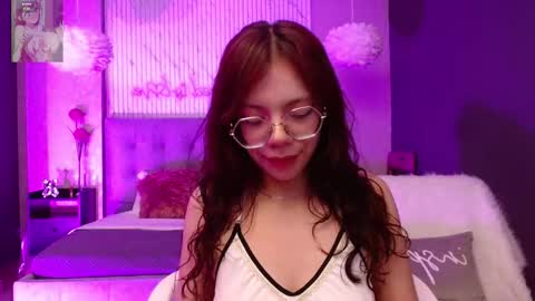 JADE online show from September 17, 4:05 am