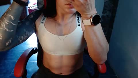 jadesexfun online show from April 14, 7:39 pm