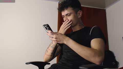 jaico_santos online show from November 4, 11:17 pm