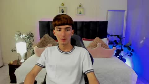 JAKE online show from May 5, 3:18 pm