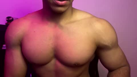 jake_hill1 online show from December 19, 6:42 am