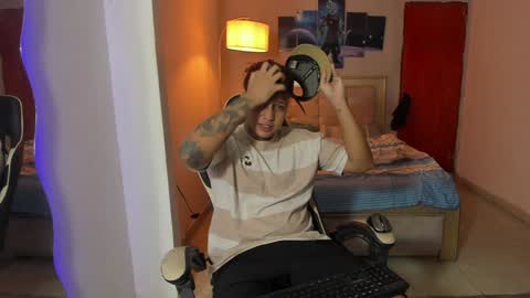 Jake Pons online show from January 17, 2:39 am