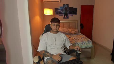 Jake Pons online show from January 7, 1:38 am