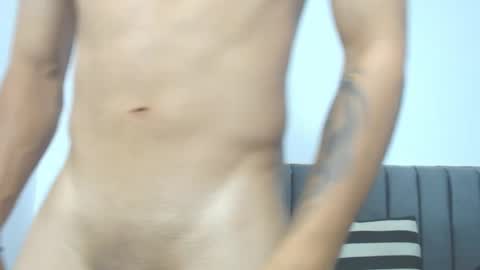 Hi guys im new 3 online show from February 3, 2:53 am