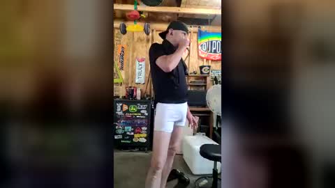 jakester967505 online show from July 19, 10:56 pm
