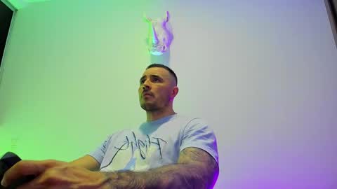 jakestone_1 online show from March 21, 4:29 am