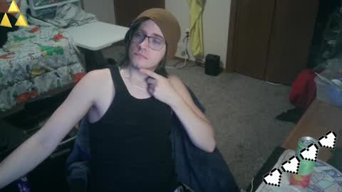 Snapshot of jakieepoo212 chatting on January 4, 8:17 am Jakieepoo212 online show from January 4, 8:17 am