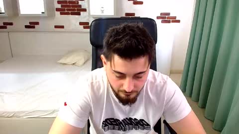 JalenPenn online show from April 1, 8:59 am