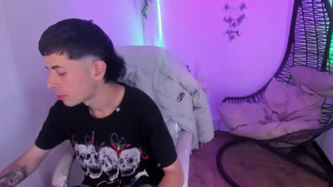 James online show from March 7, 5:18 am