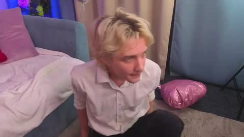 JameMiller online show from February 14, 5:04 pm