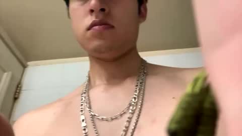 james2002og online show from December 19, 1:45 am