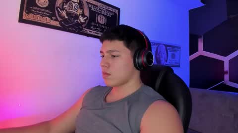Snapshot of james_cr chatting on September 30, 3:06 am james_cr online show from September 30, 3:06 am