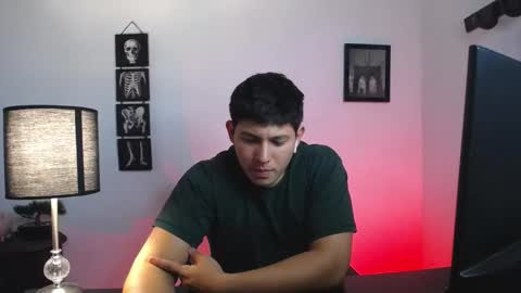 Snapshot of james_cr chatting on October 22, 2:26 am james_cr online show from October 22, 2:26 am