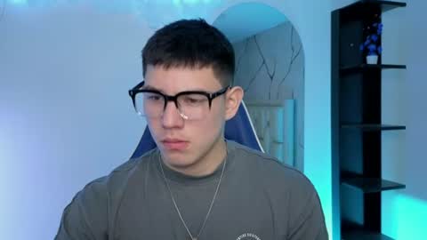 james_cr online show from July 13, 12:31 pm