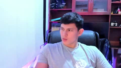 Snapshot of james_cr chatting on February 1, 6:21 am james_cr online show from February 1, 6:21 am