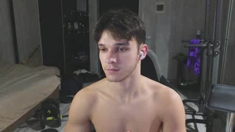 James online show from March 1, 11:53 pm