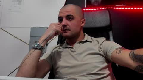 JamesMyers online show from April 4, 4:08 am