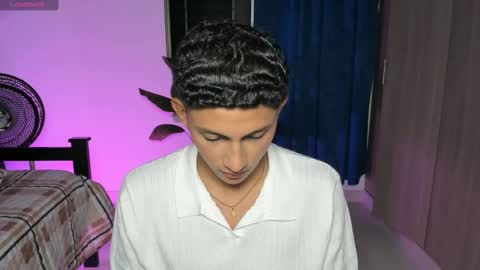 Snapshot of jamess_blanco chatting on September 29, 4:55 am jamess_blanco online show from September 29, 4:55 am