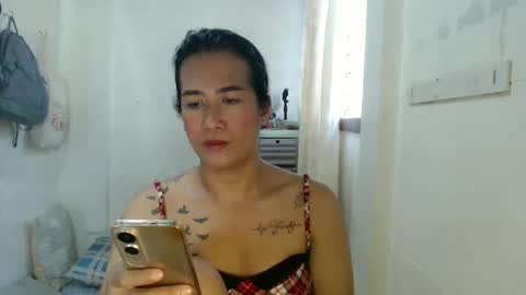 Snapshot of jamessie07 chatting on October 5, 3:48 am jamessie07 online show from October 5, 3:48 am