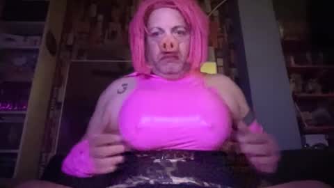 Analzebutt online show from April 25, 4:14 am