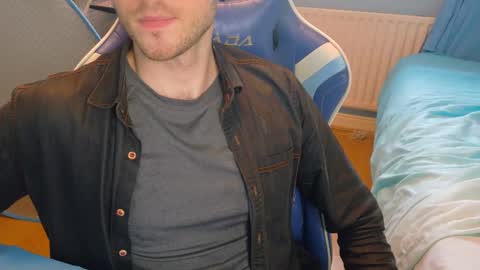 Jamie online show from February 15, 3:06 pm