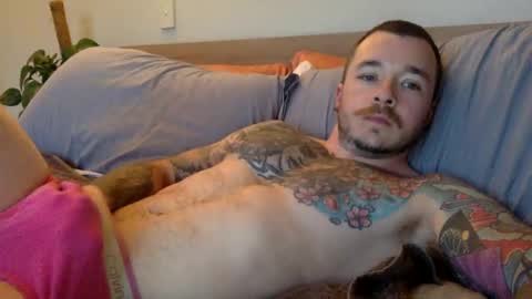 Jamincharles online show from December 13, 7:47 am